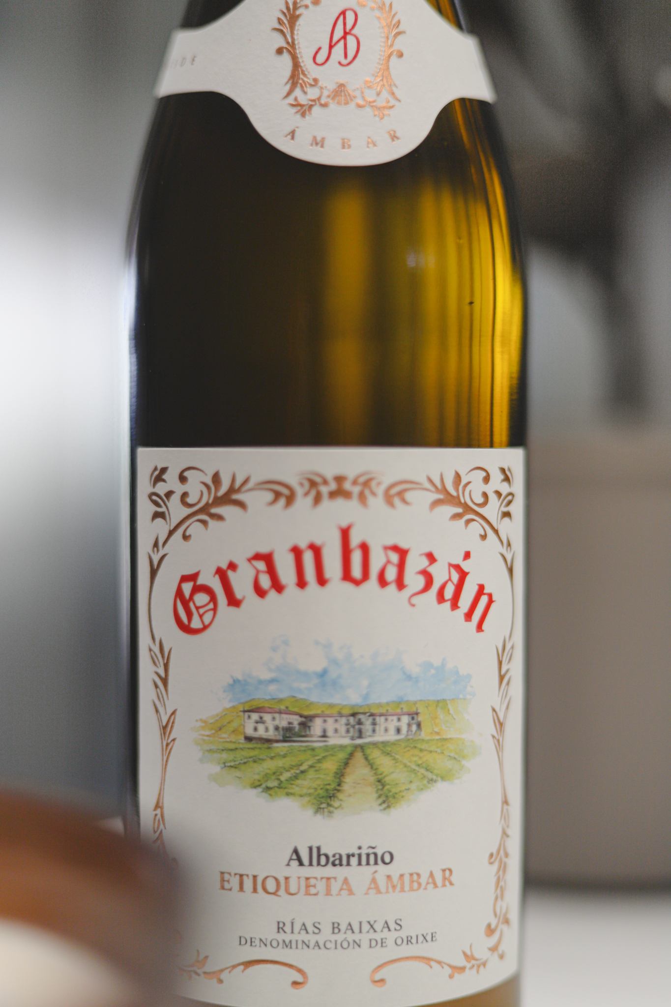 Etiqueta ambar gran baco de oro