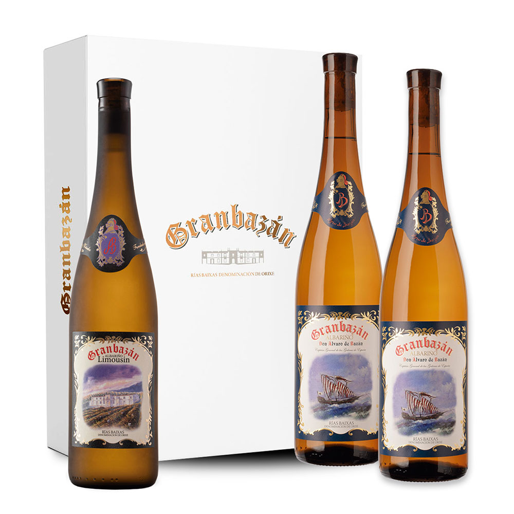 Caja blanca con las tres botellas de vino